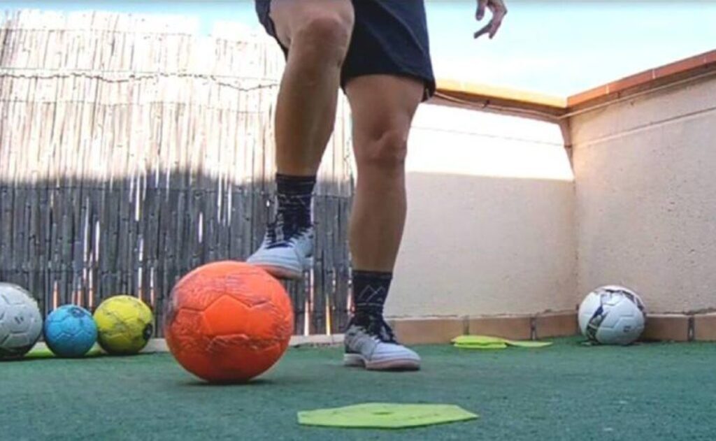 Cómo entrenar fútbol en casa